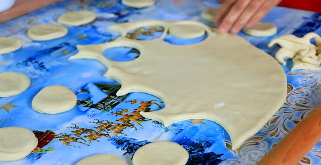  кръгчета от тесто 