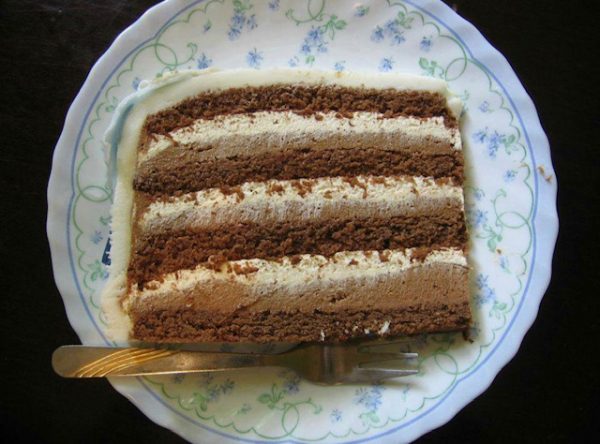 торта с готови блатове