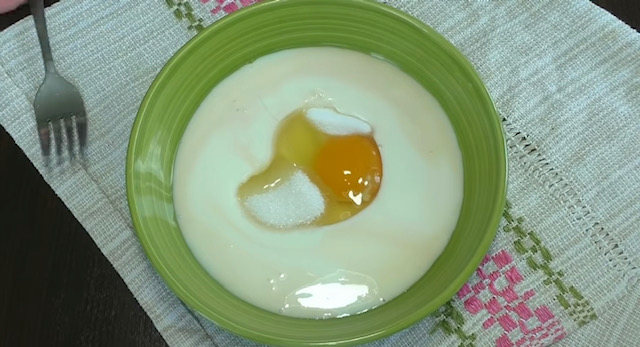 кисело мляко с яйце