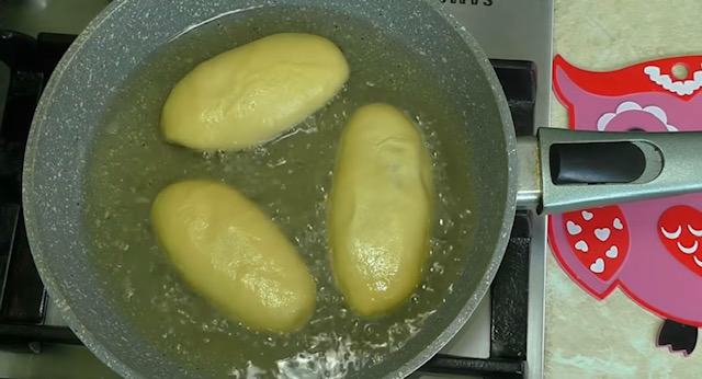 пържене на мекици