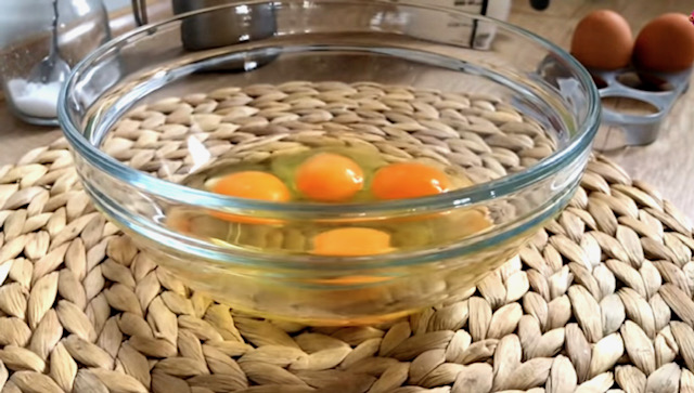 яйца в купа