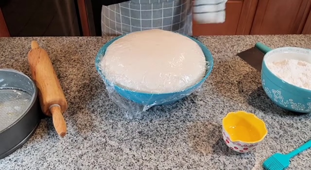 втасало тесто питка