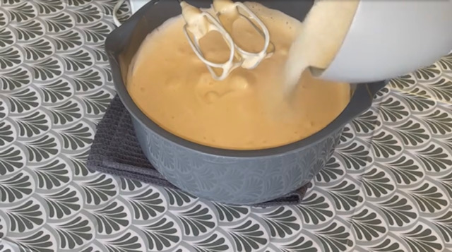 грис в яйцата