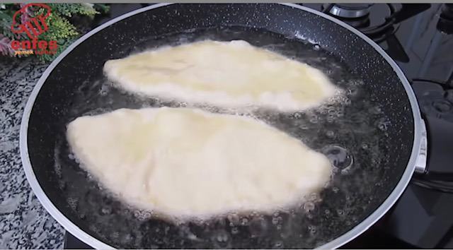  пържене пирожки 