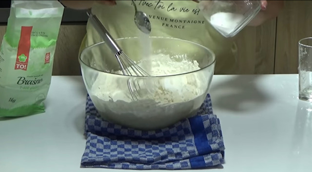  бъркане тесто 