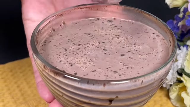 Чиа и какао с мляко