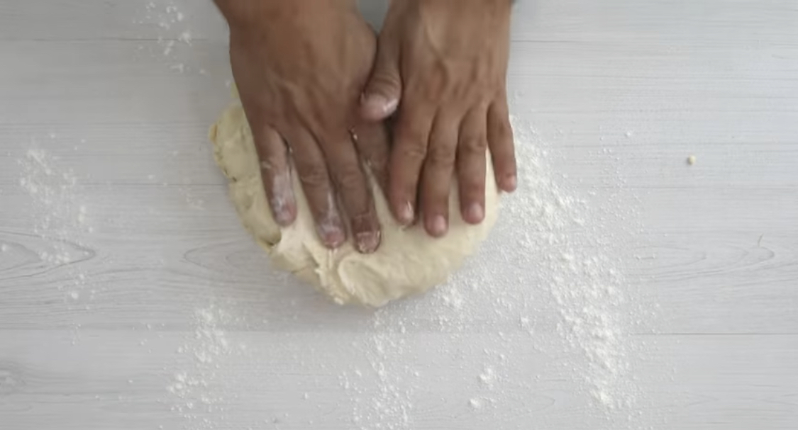 как се меси тесто