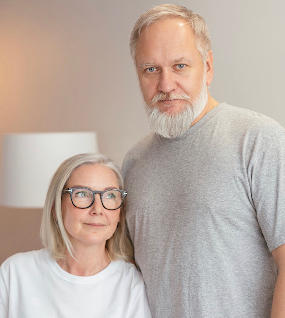  възрастно семейство 