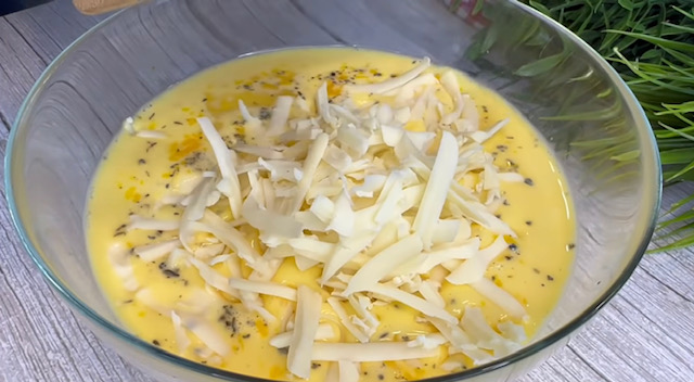  яйца със сирене 