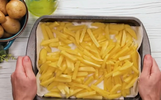 картофи върху салфетка