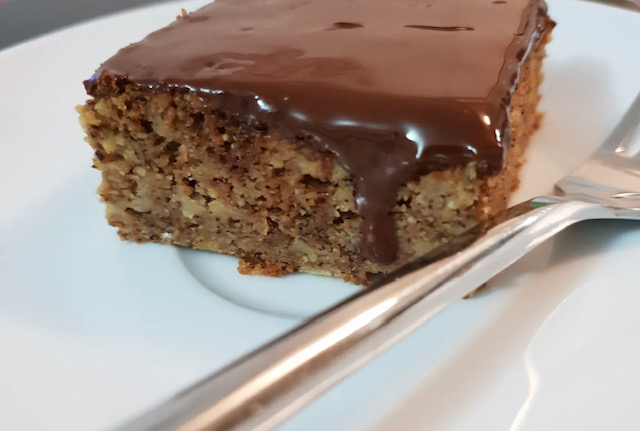  парче ябълков сладкиш 