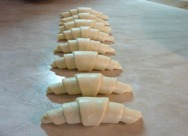 рулца от тесто