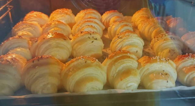 кроасани във фурната