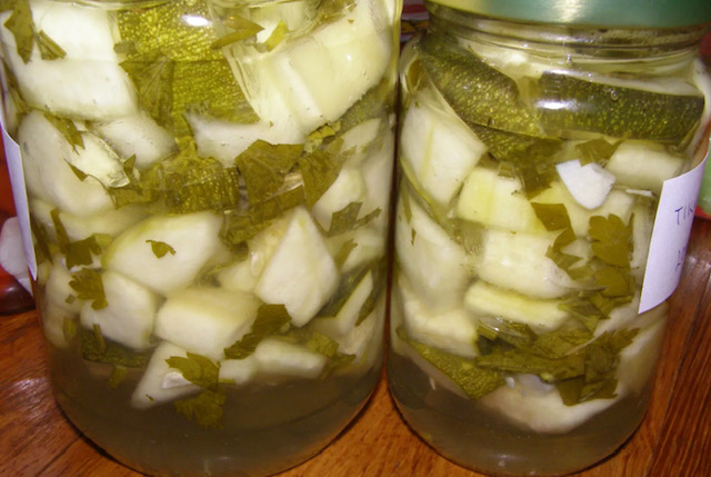 мариновани тиквички