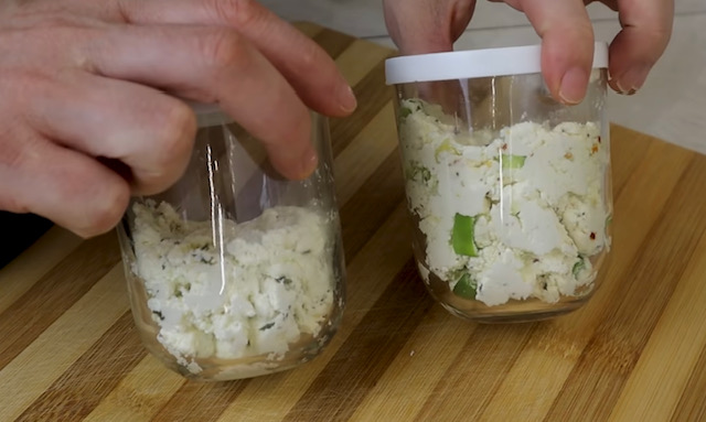  домашно сирене с подправки 