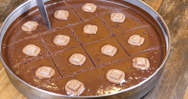  апетитен шоколадов сладкиш 