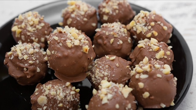 Фереро Роше домашни