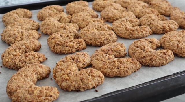 изпечени ореховки