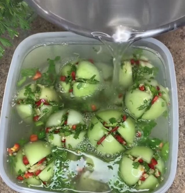 домати в саламура