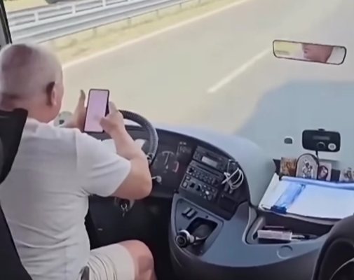 шофьор кара с лакти