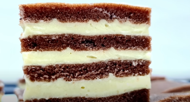 торта с ванилов крем
