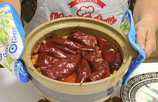  пълнени пиперки с фасул 