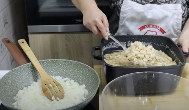  запържен лук 