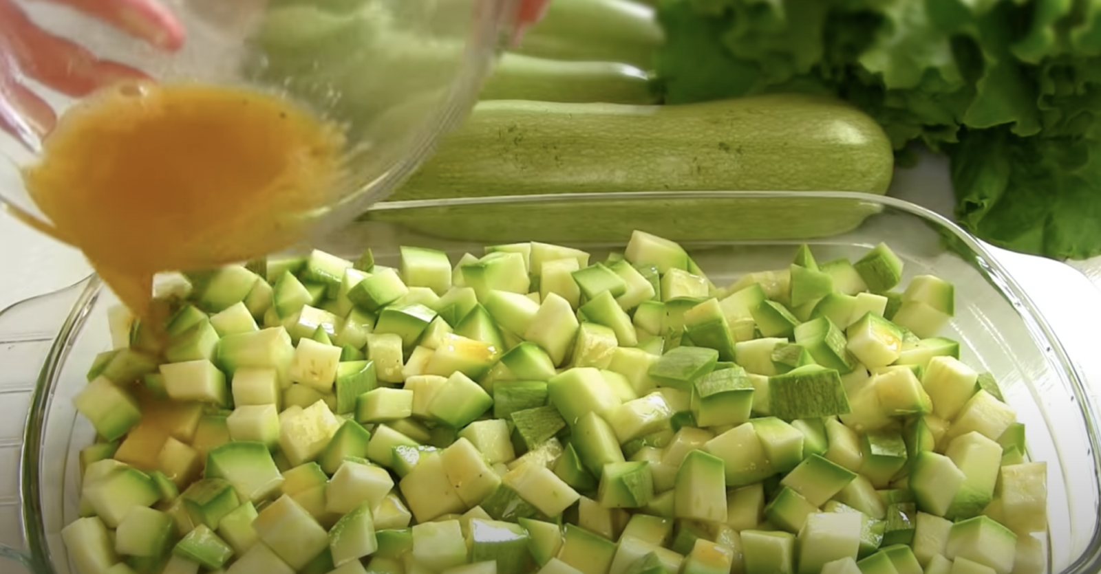  тиквички с яйца 