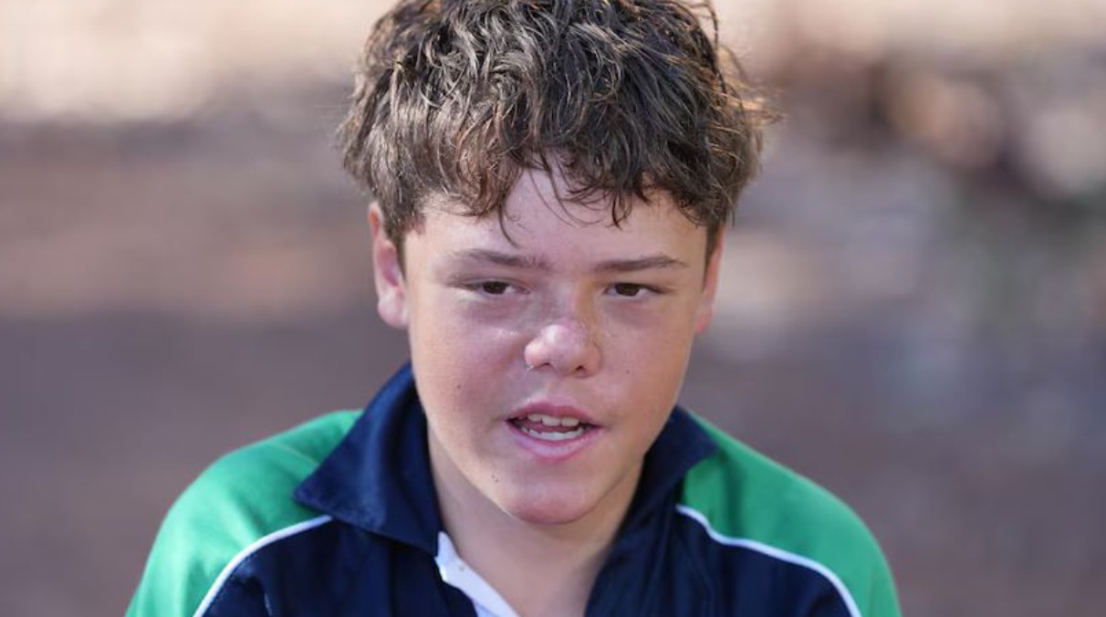 Остин Апълби