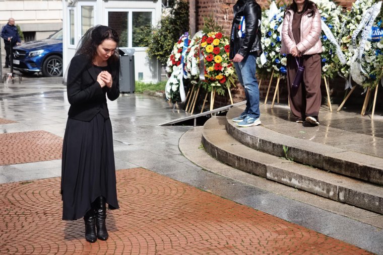 МАрия Петрова поклонение Боби