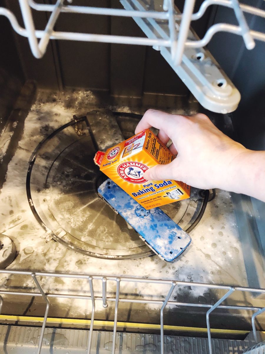 съдомиялна почистване сода