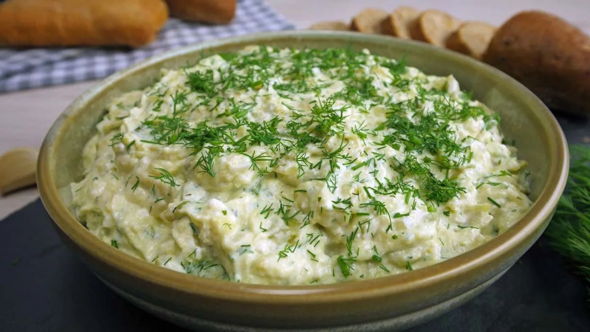 лятна салата с тиквички