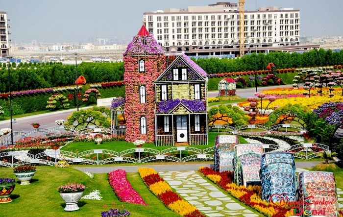уникален цветен парк