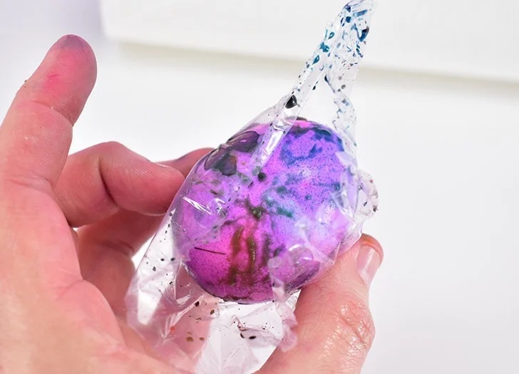 развиване яйце