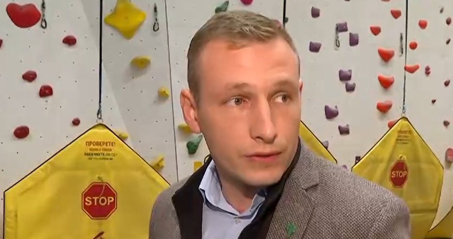 баща паднало дете