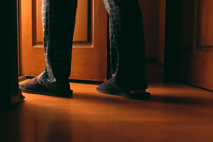 позив тоалетна нощ