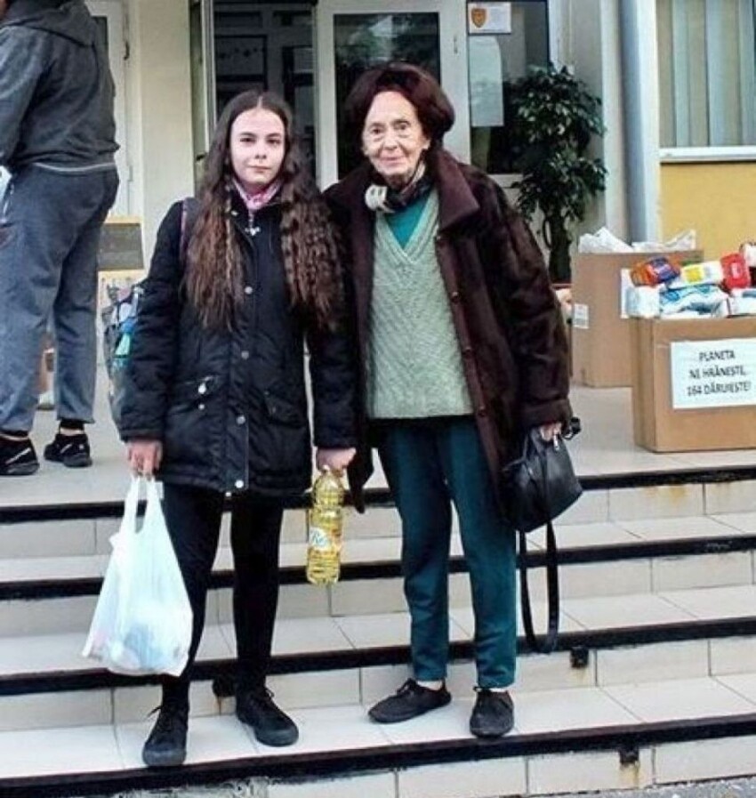 Адриана Илиеску с дъщеря си