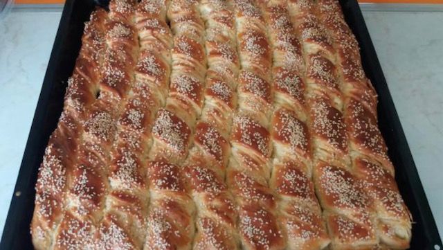  влашка баница със сусам 