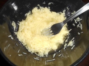 нарязан чесън