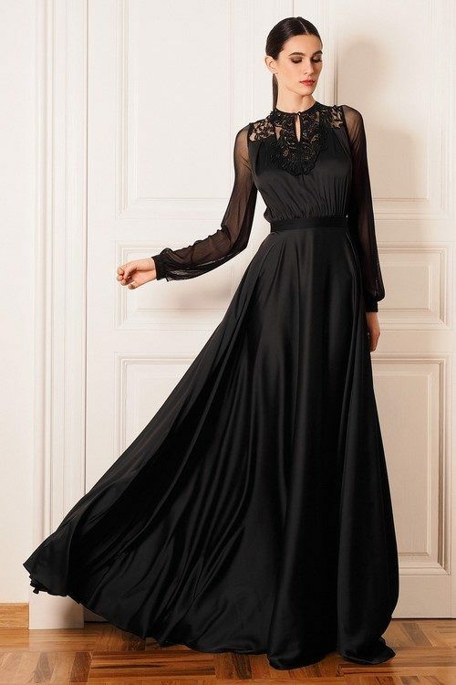 вечерна рокля в черно