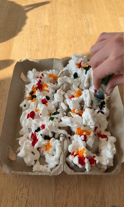 боя върху сметаната