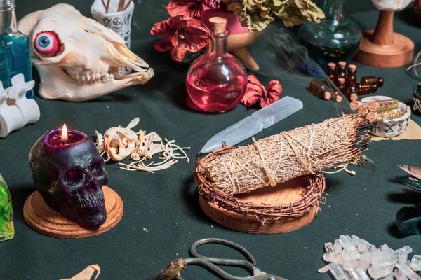 атрибути вещица