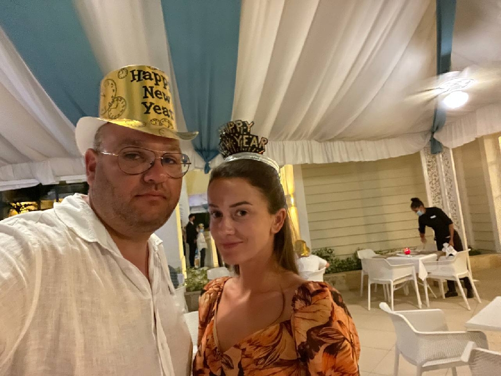  Дениз Хайрула другар 