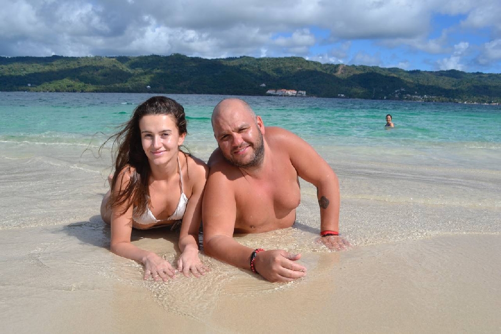  Дениз отмора 