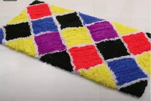 шарено килимче
