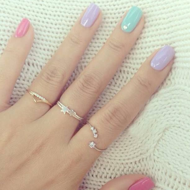 27 Simple and Cute Nail Art Ideas |  Style Motivation: