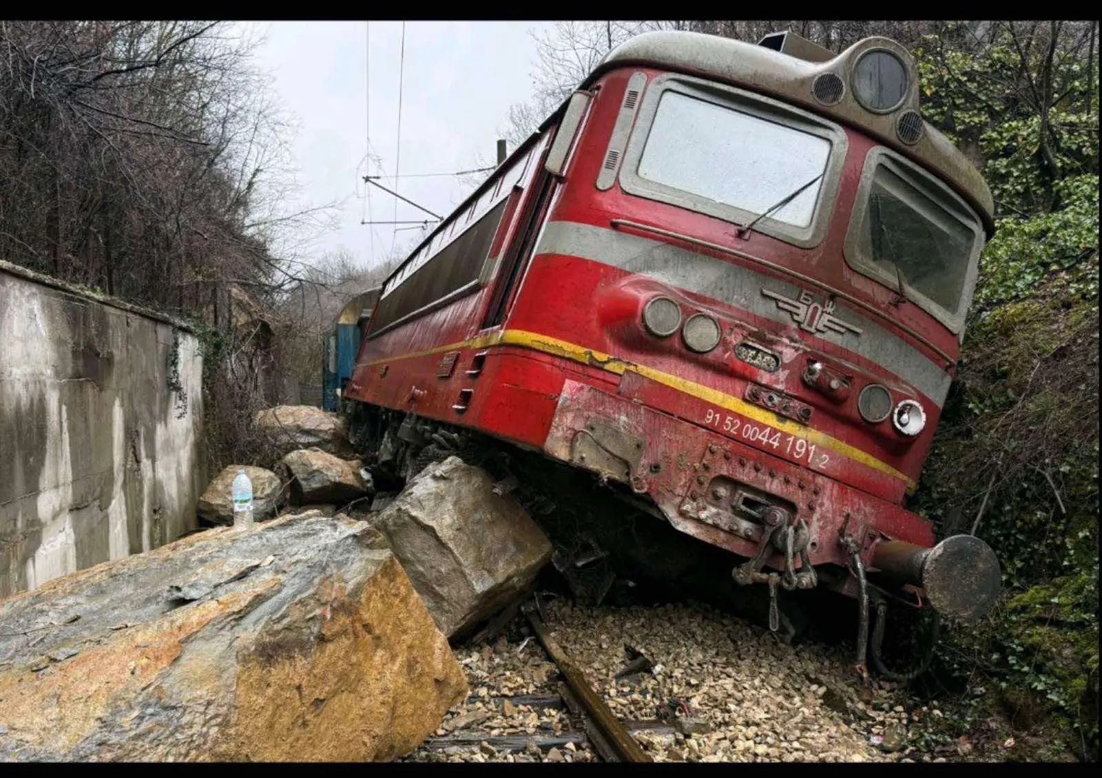 дерайлирал влак Трявна