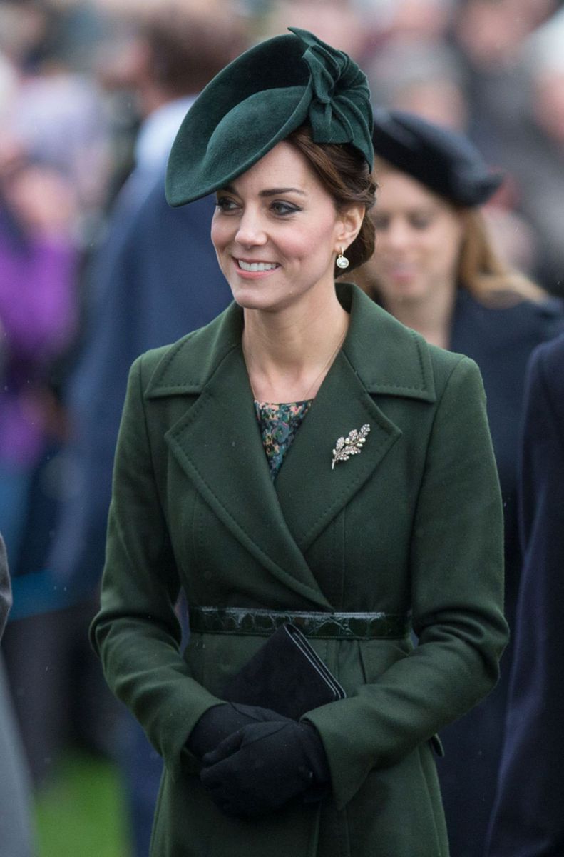 Кейт Мидълтън зелено палто