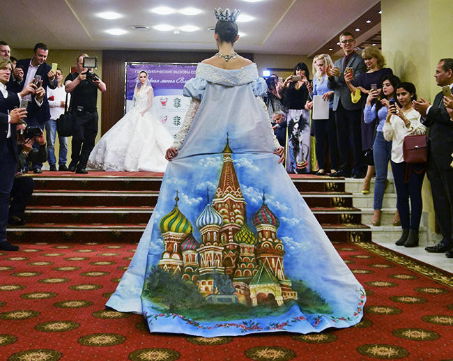 сватбена рокля Путин