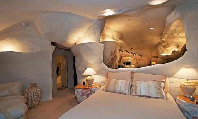 спалня пещера